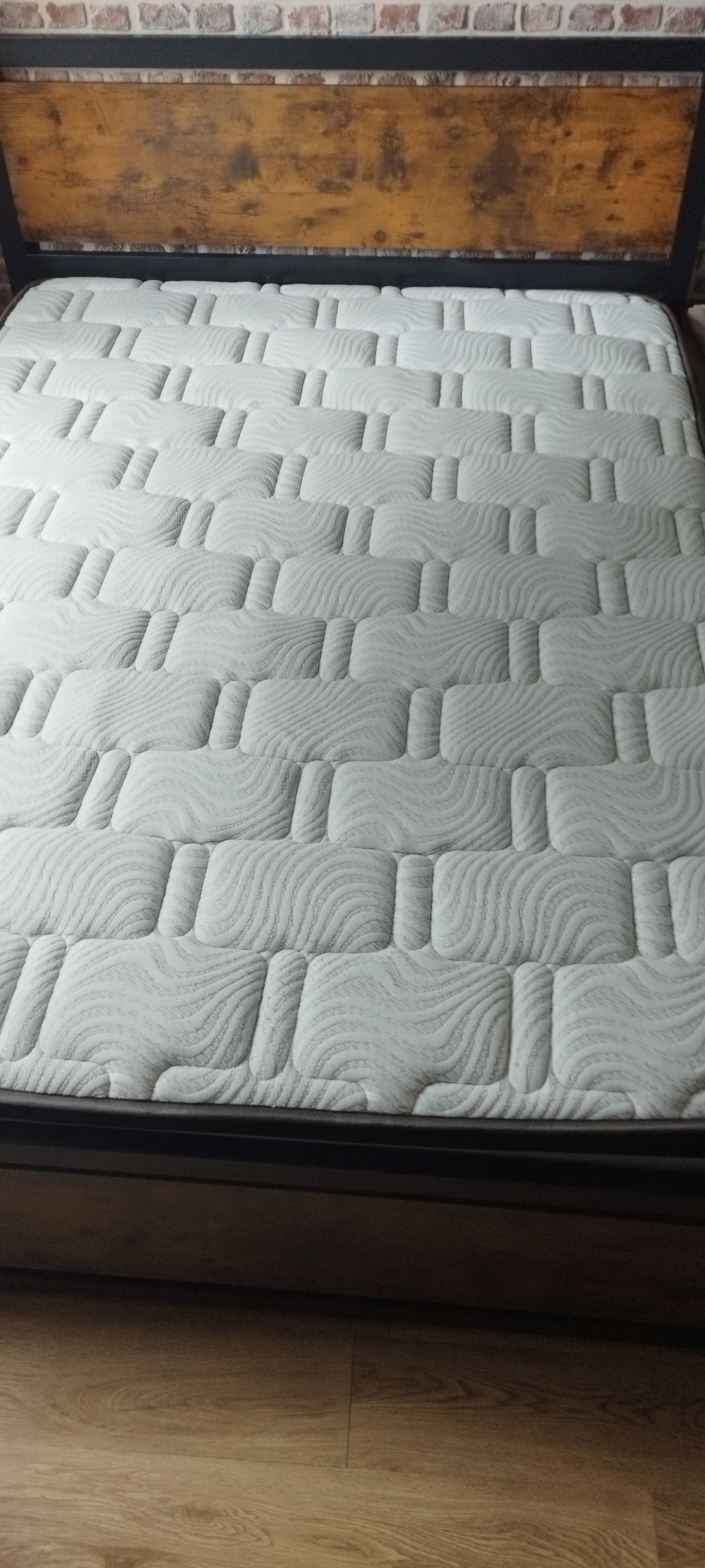 Matelas sale après nettoyage